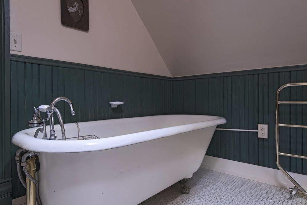 Inn On The Creek Salado エクステリア 写真