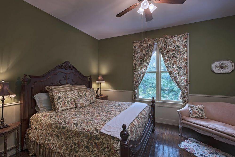 Inn On The Creek Salado エクステリア 写真